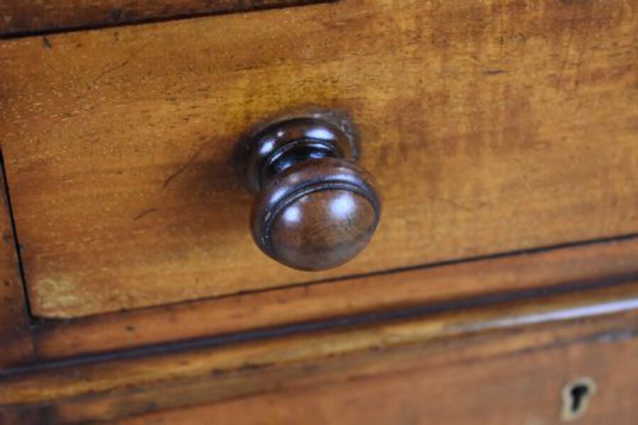 Antique Pair of Victorian Mahogany Bedside Chests