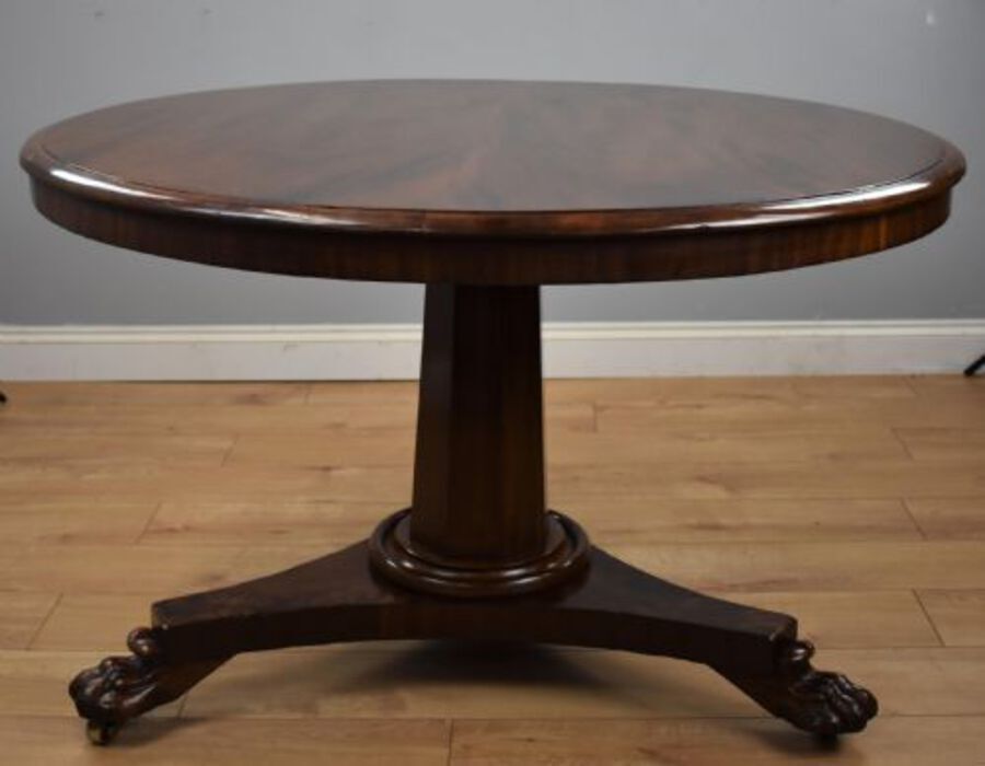 Antique Victorian Mahogany Til top dining/breakfast table