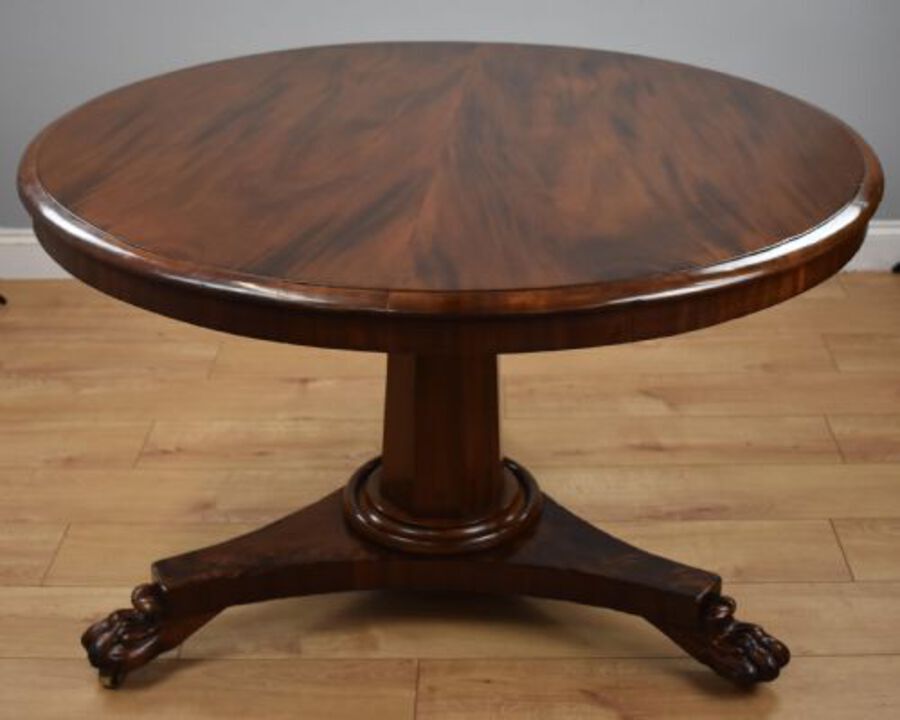 Antique Victorian Mahogany Til top dining/breakfast table