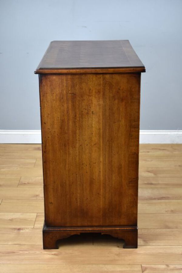 Antique 18th Century Walnut and Oyster Veneer Chest of Drawers