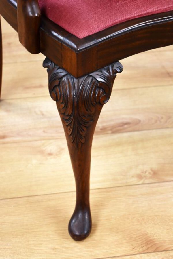 Antique Queen Anne Style Burr Walnut Table & 6 Chairs