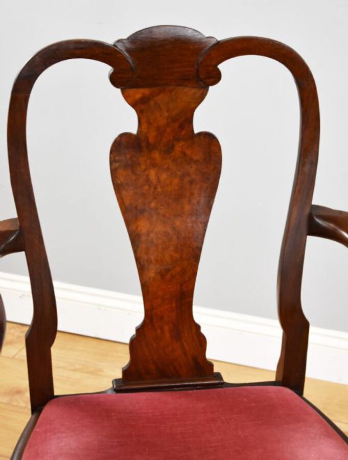 Antique Queen Anne Style Burr Walnut Table & 6 Chairs