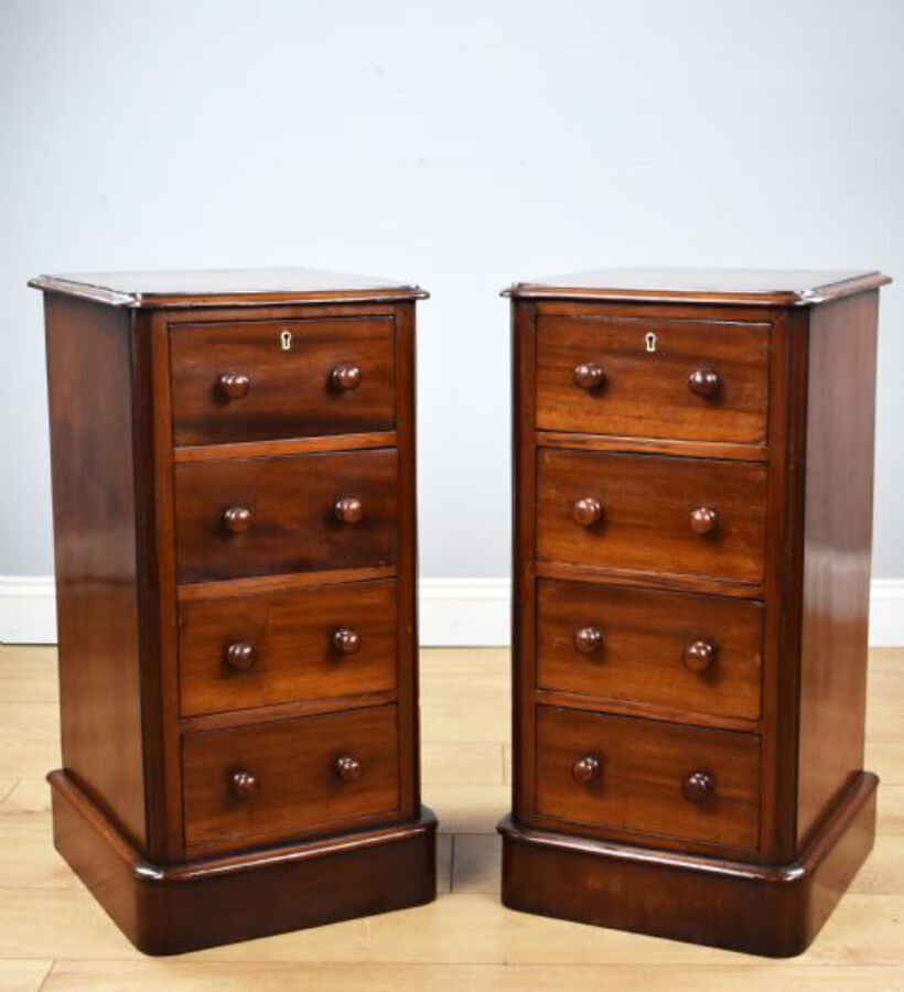 Antique Pair of Victorian Mahogany Bedside Chests