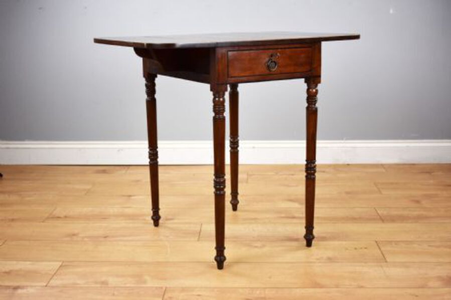 Antique Victorian Mahogany Pembroke/sewing table