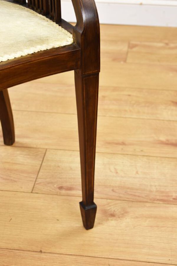 Antique Edwardian Mahogany Desk Chair
