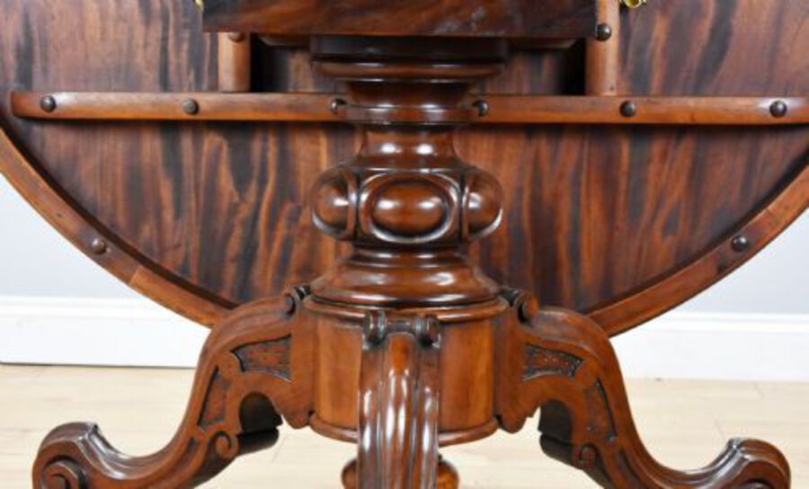 Antique Victorian Mahogany Breakfast Table