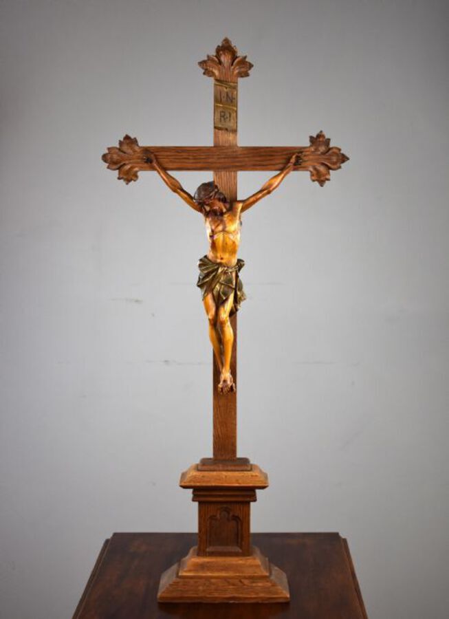 Early 20th Century Carved Oak Crucifix