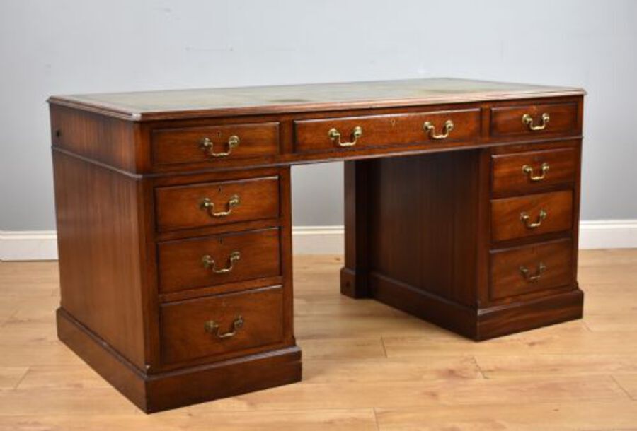 Antique 1960S Mahogany Pedestal Desl