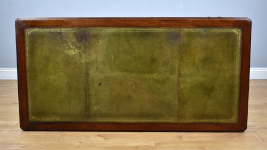 Antique 1960S Mahogany Pedestal Desl