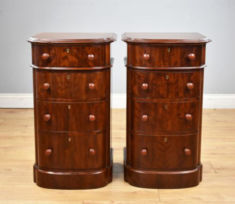 Antique Pair of Victorian Mahogany Bow Front Bedside Chests