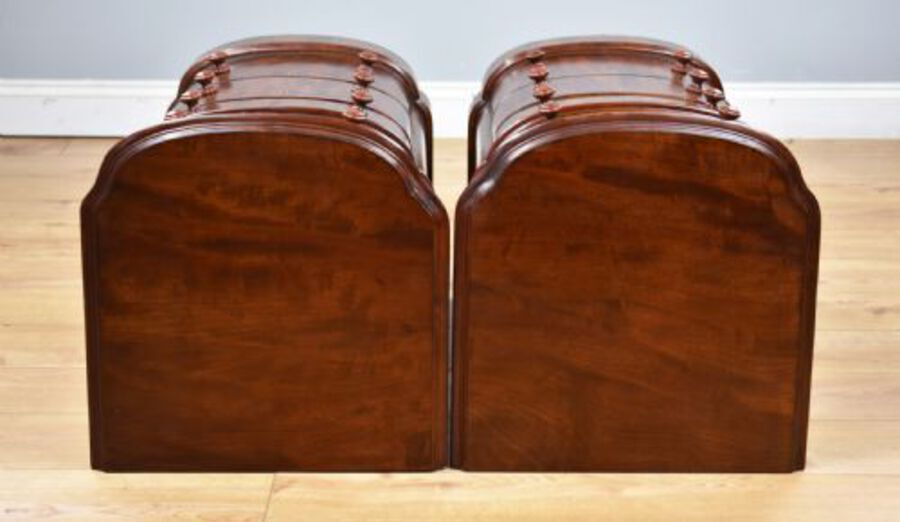 Antique Pair of Victorian Mahogany Bow Front Bedside Chests