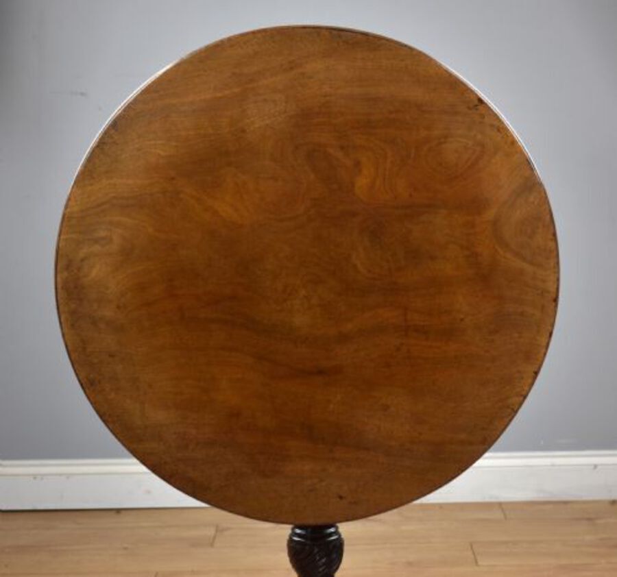 Antique George III Mahogany Tripod Table