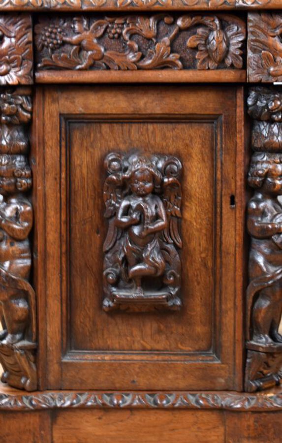 Antique Victorian Carved Oak Desk