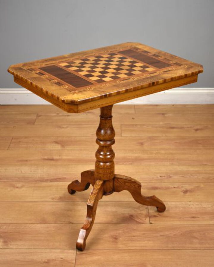 Antique 19th Century Walnut Chess Table