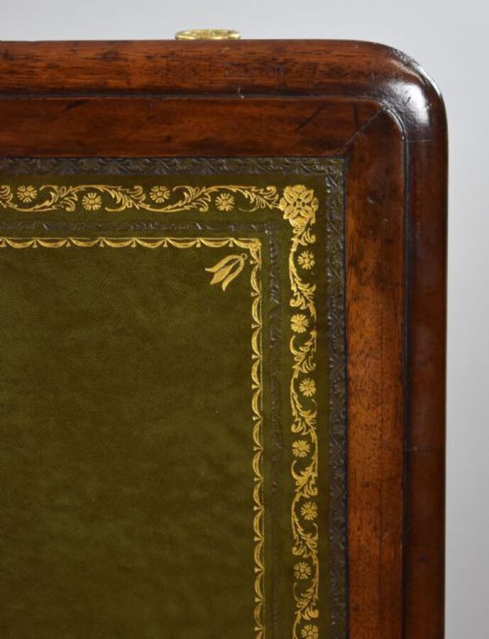 Antique Victorian Mahogany Pedestal Desk