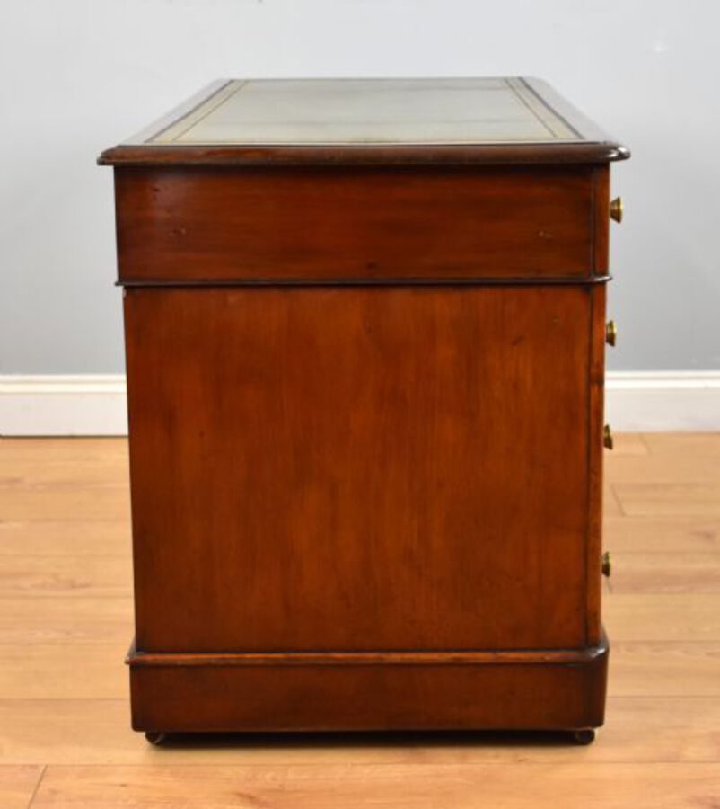 Antique Victorian Mahogany Pedestal Desk