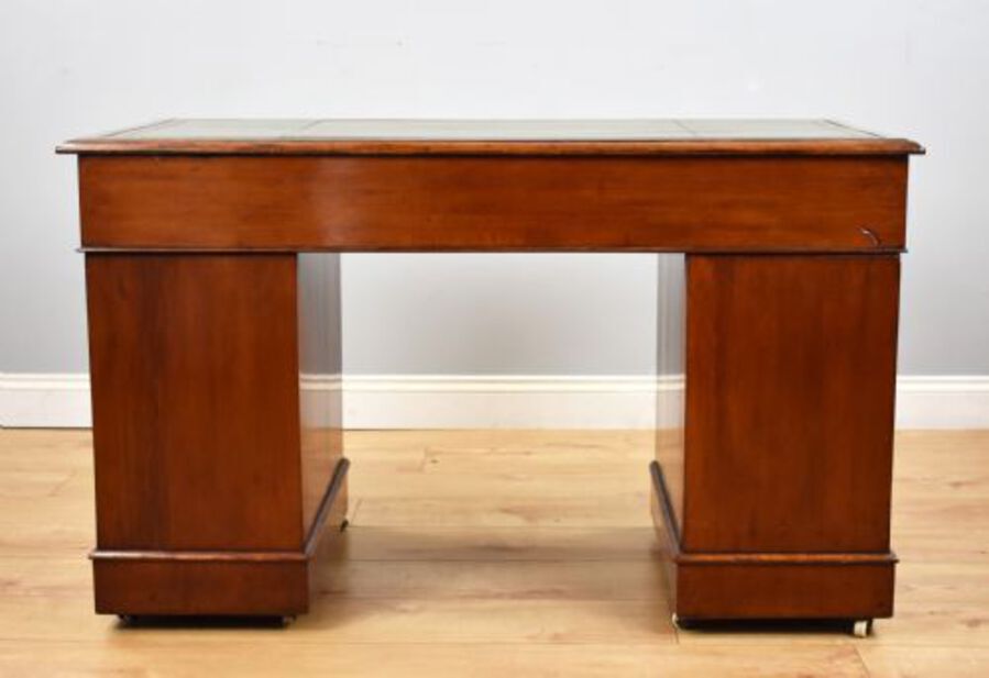 Antique Victorian Mahogany Pedestal Desk