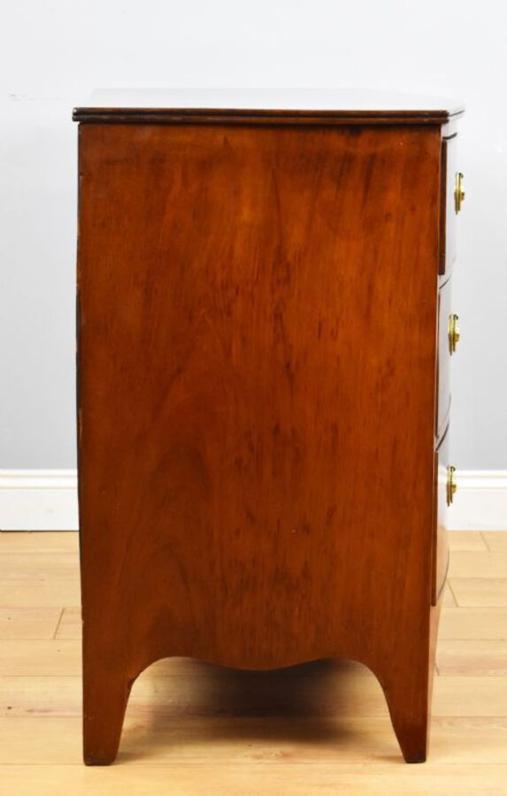 Antique Regency Mahogany Bow Front Chest of Drawers