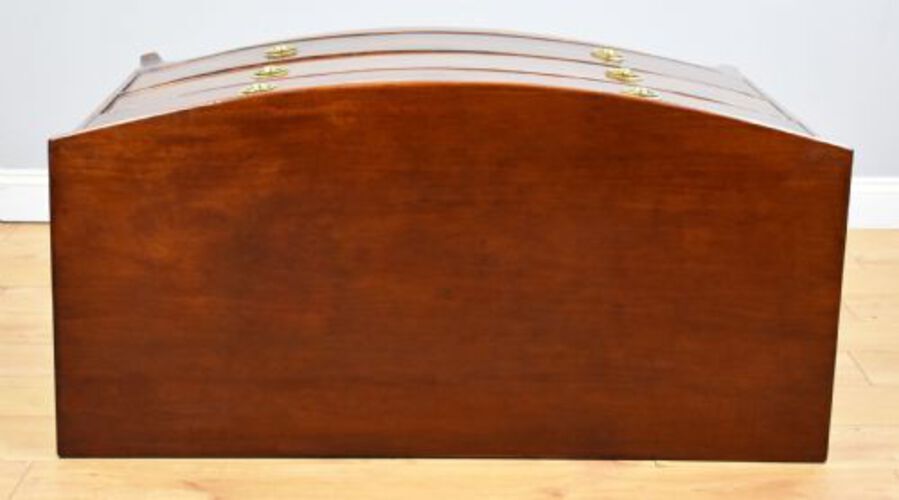 Antique Regency Mahogany Bow Front Chest of Drawers