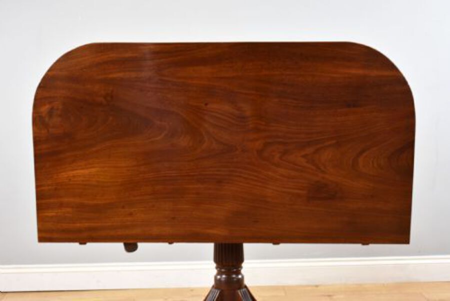 Antique Regency Mahogany Pedestal Dining Table