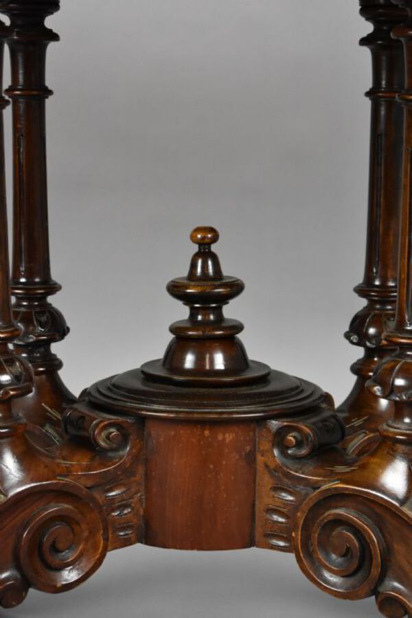 Antique Victorian Burr Walnut Oval Loo Table
