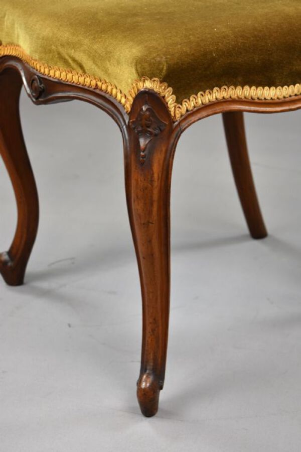 Antique Set Four Victorian Walnut Dining Chairs