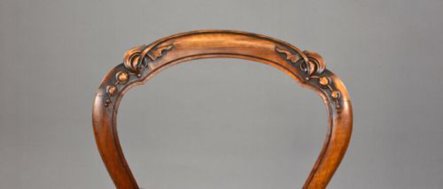 Antique Set Four Victorian Walnut Dining Chairs