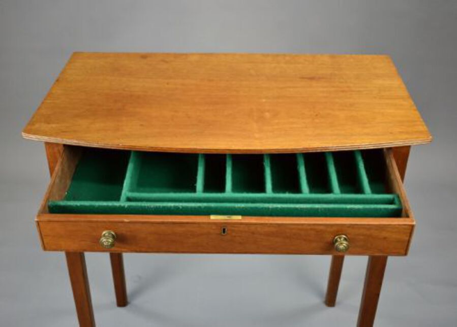 Antique 19th Century Mahogany Side Table
