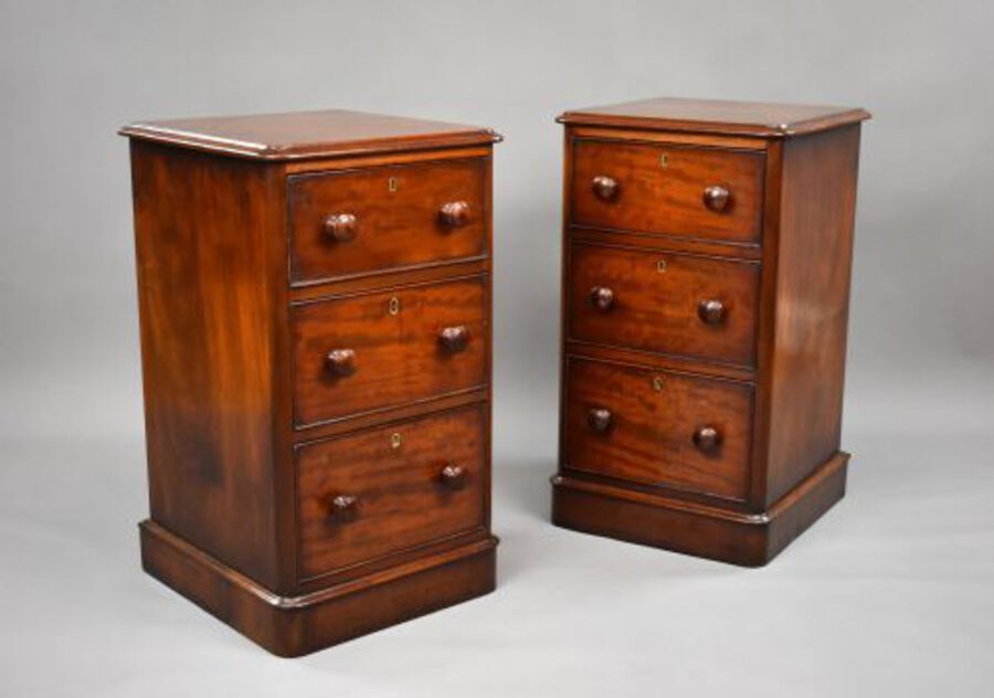 Antique Pair Victorian Mahogany Bedside Chests