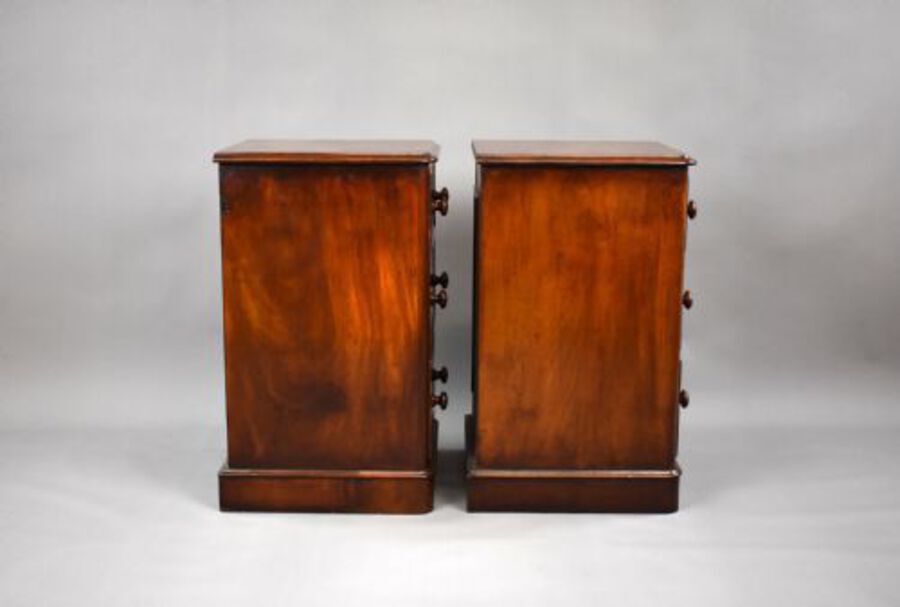 Antique Pair Victorian Mahogany Bedside Chests