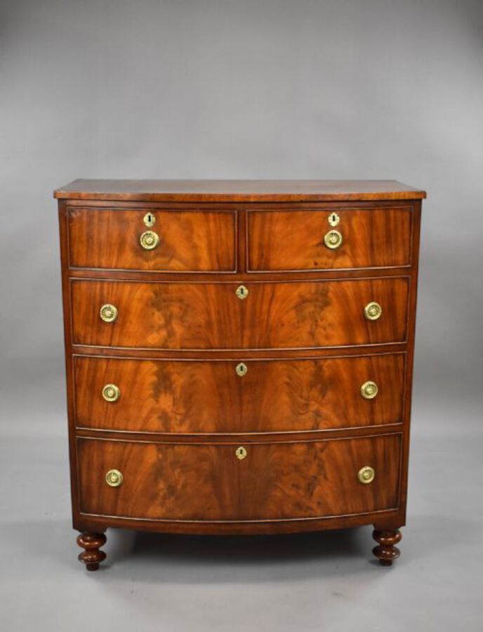 Antique Victorian Mahogany Bow Front Chest of Drawers