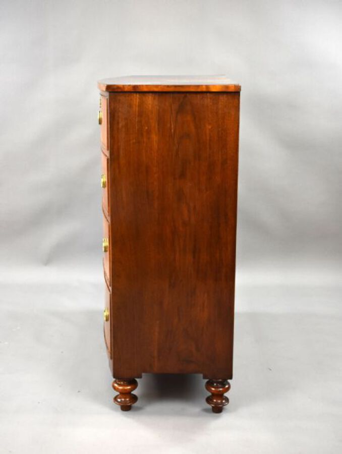 Antique Victorian Mahogany Bow Front Chest of Drawers
