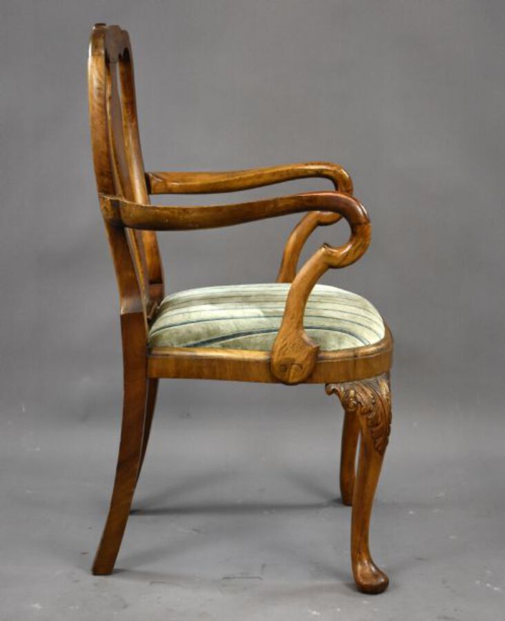 Antique Queen Anne Style Burr Walnut Table & Chairs