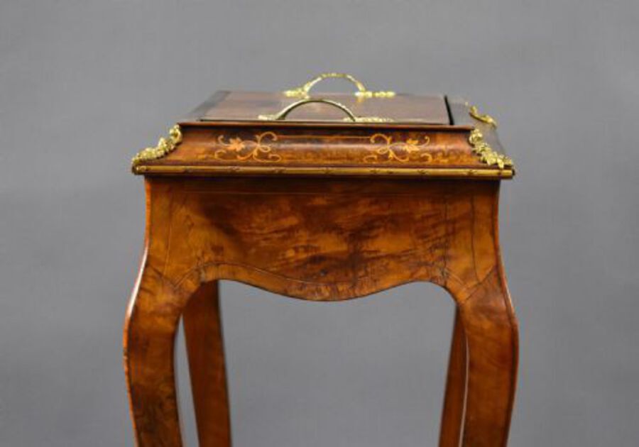 Antique Victorian Burr Walnut Inlaid Jardiniere