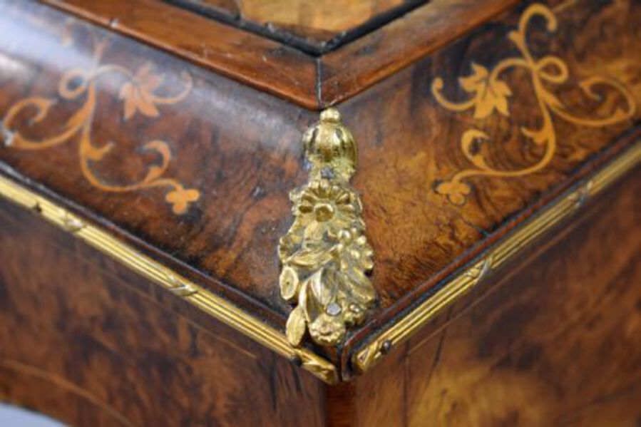 Antique Victorian Burr Walnut Inlaid Jardiniere