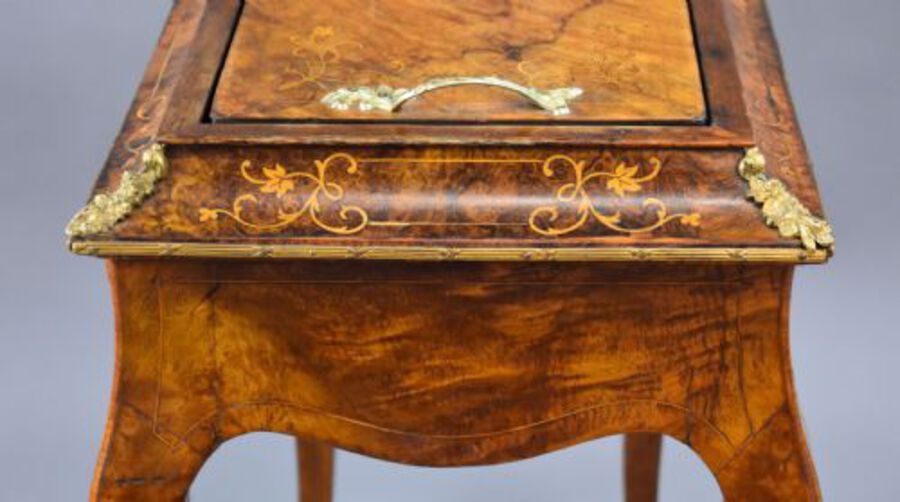 Antique Victorian Burr Walnut Inlaid Jardiniere