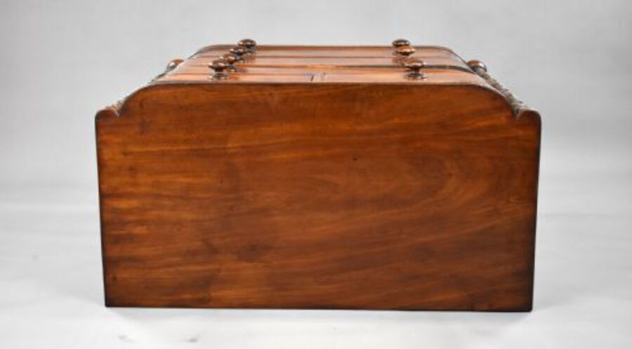 Antique William IV Mahogany Bowfront Chest of Drawers