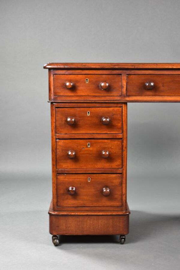 Antique Victorian Mahogany Pedestal Desk
