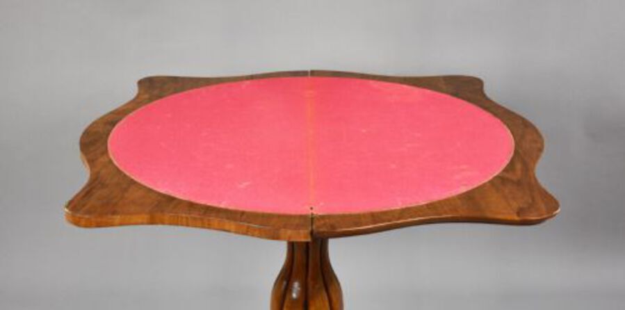 Antique Victorian Burr Walnut Serpentine Card Table