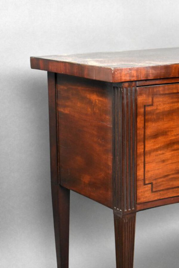 Antique George III Mahogany Sideboard