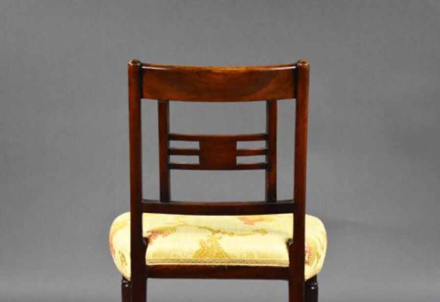 Antique Set of 8 19th Century Mahogany Dining Chairs