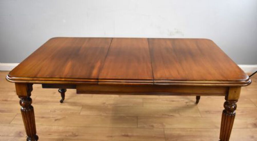 Antique Victorian Mahogany Extending Dining Table & 10 Chairs