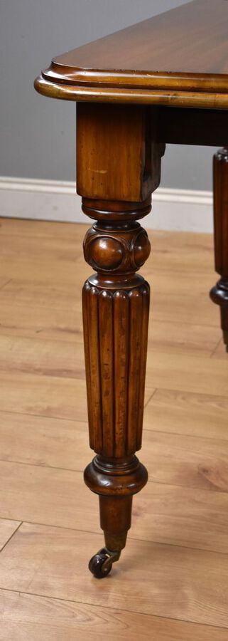 Antique Victorian Mahogany Extending Dining Table & 10 Chairs
