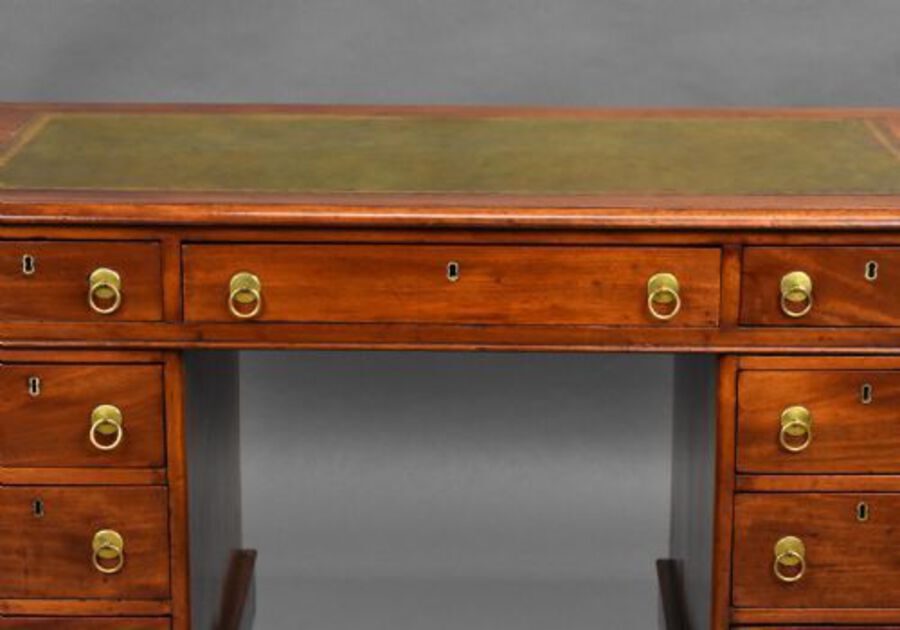 Antique Victorian Mahogany Pedestal Desk