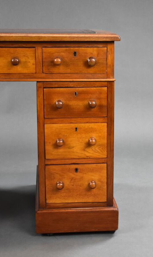 Antique Victorian Pedestal Desk