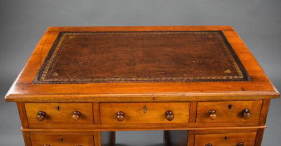 Antique Victorian Pedestal Desk