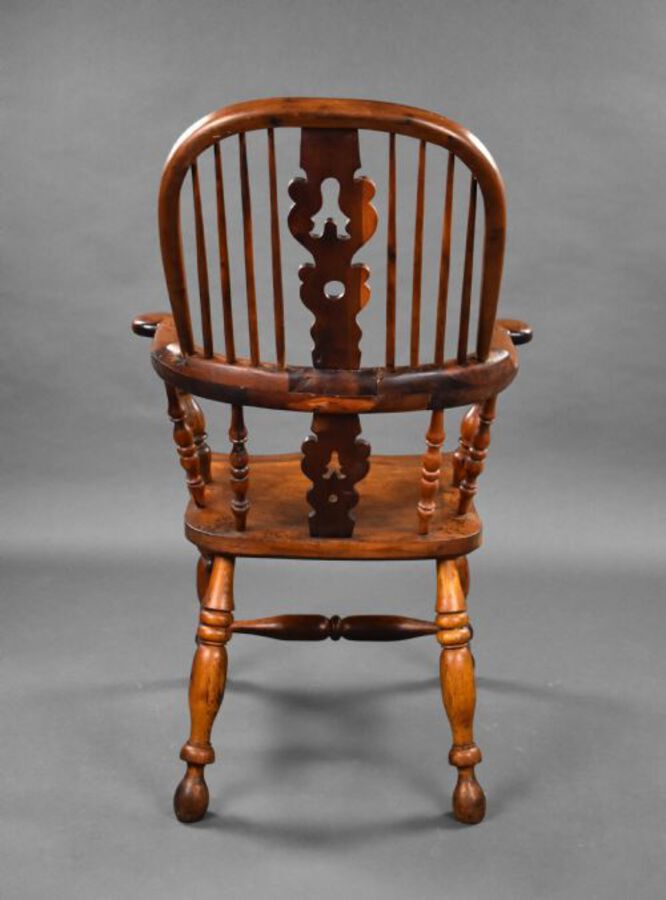Antique 19th Century Yew Wood Broad Arm Windsor Chair 