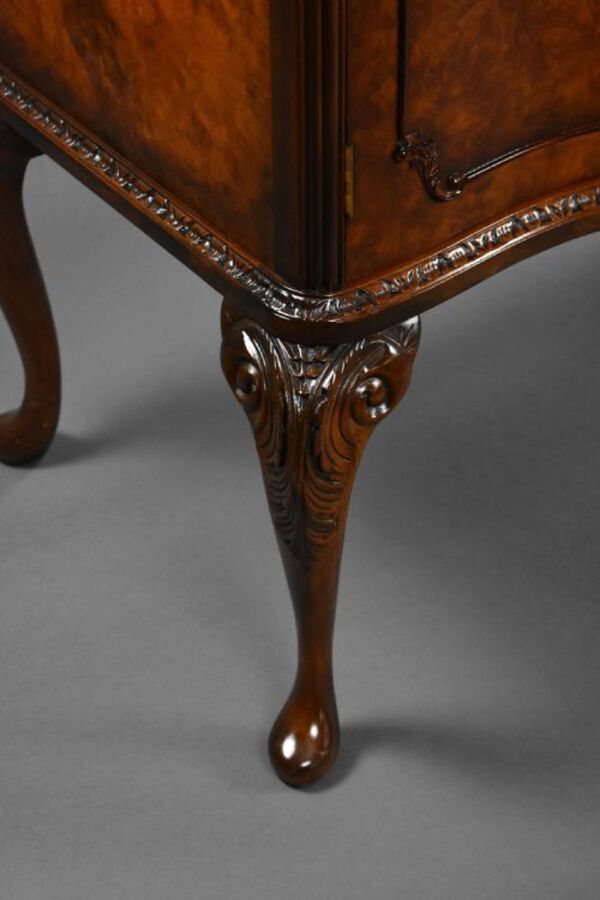 Antique 1930s Burr Walnut Dining Suite