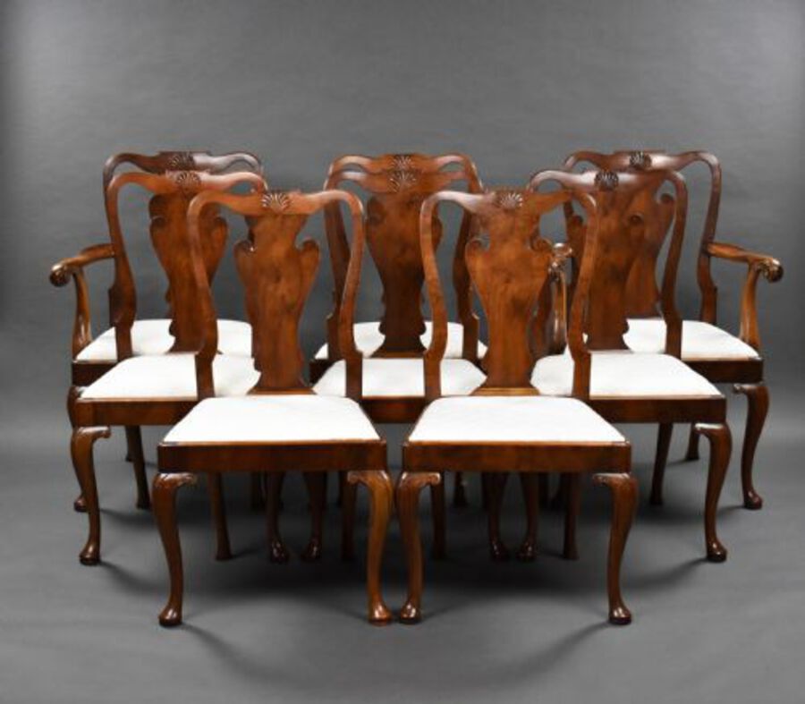 Antique Antique Walnut Extending Dining Table & 8 Chairs