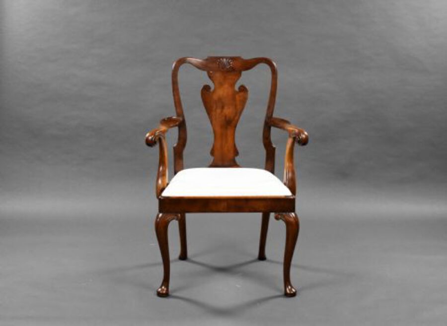 Antique Antique Walnut Extending Dining Table & 8 Chairs